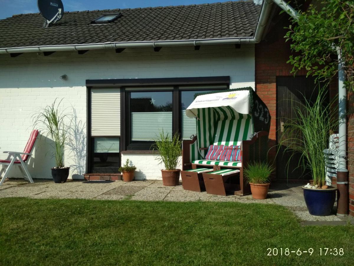 Ferienhaus Ostkannt Appartement Neuharlingersiel Buitenkant foto